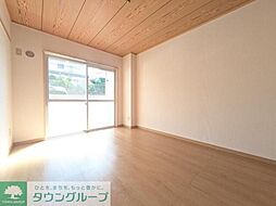 クオーレ都町 205 2階2LDKのリビング/ダイニング