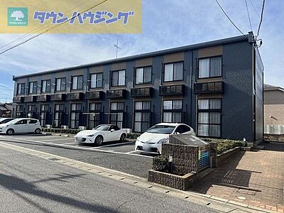 外観:2022年12月に外壁塗装いたしました。 外観:2022年12月に外壁塗装いたしました。