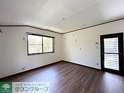 亀岡邸 101 5LDKのリビング/ダイニング