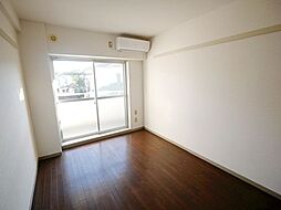 京王高尾線 山田駅 徒歩5分の賃貸マンション 2階1Kのリビング/ダイニング