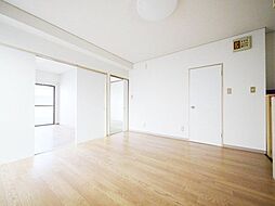 ホワイトヴィラ相模原II 201 2階2DKのリビング/ダイニング