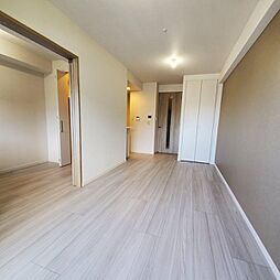 アクタス福岡県庁前グランネクスト 5階1LDKのリビング/ダイニング