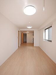 ユヌ ブリーズ目黒 4階1LDKのリビング/ダイニング