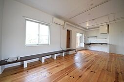 ＡＵＲＡ243多摩平の森 B102 1階1LDKのリビング/ダイニング