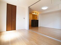 京王線 北野駅 徒歩8分の賃貸アパート 2階1LDKのリビング/ダイニング