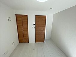 多摩都市モノレール 立川北駅 徒歩5分の賃貸マンション 2階1Kのリビング/ダイニング