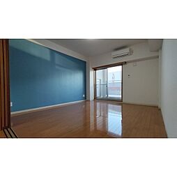 ローズマンション 5階2Kのリビング/ダイニング