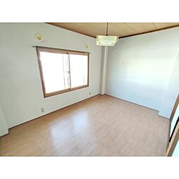 マンションあずま 2階3DKのリビング/ダイニング