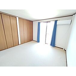 ハイツルピナス 1階2Kのリビング/ダイニング