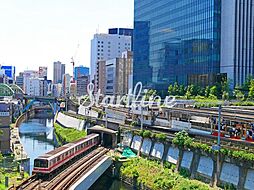 御茶ノ水駅(東京メトロ 丸ノ内線) 徒歩7分。 550m
