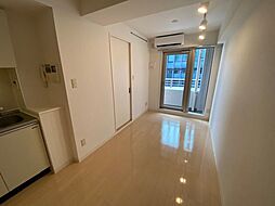 レジディア三越前 402 4階ワンルームのリビング/ダイニング