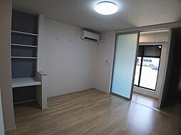 ヒカルサ佐久猿久保II 101 1階ワンルームのリビング/ダイニング