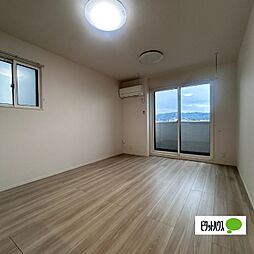 トリシア八幡 101 1階2LDKのリビング/ダイニング