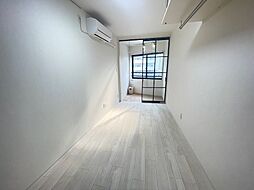 COCOCUBE　KITA-SENJUII 202 2階ワンルームのリビング/ダイニング