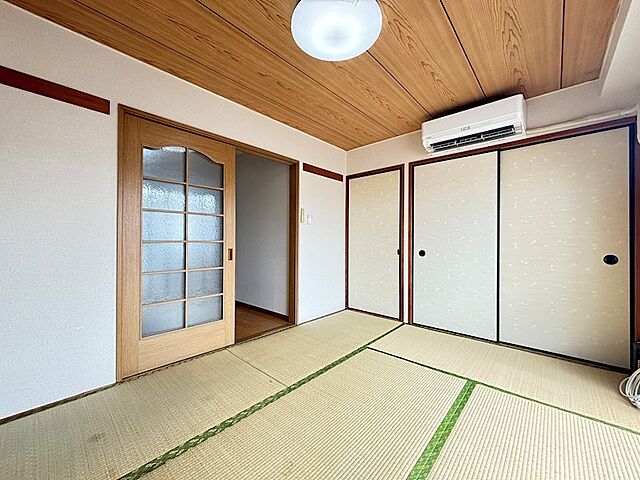 寝室