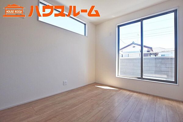 洋室を拡大表示