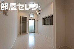 カーサルピナスティーアール 1階1Kのリビング/ダイニング