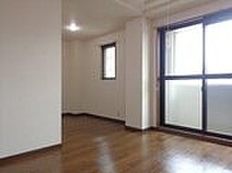 アヴィニョン 3階1Kのリビング/ダイニング