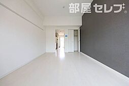 セレニティー金山 7階1Kのリビング/ダイニング