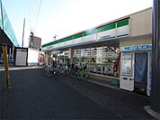 ローソンストア100東海通3丁目店 56m