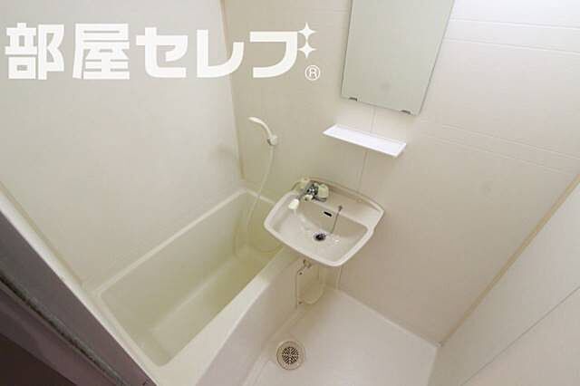 浴室