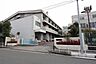 周辺：名古屋市立当知中学校 333m