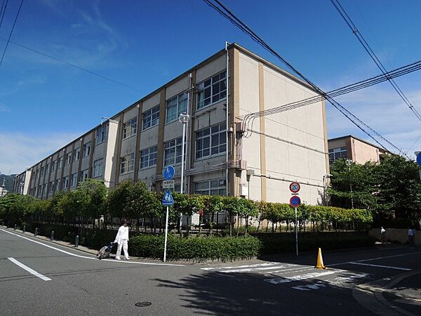 画像22:【中学校】安祥寺中学校まで620ｍ