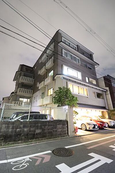 コモド御所南 302｜京都府京都市中京区福屋町(賃貸マンション2LDK・3階・57.30㎡)の写真 その1