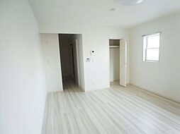 アムール橘 102 1階1LDKのリビング/ダイニング