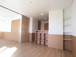 alveare（アルヴェアーレ） 103 1階2LDKのリビング/ダイニング