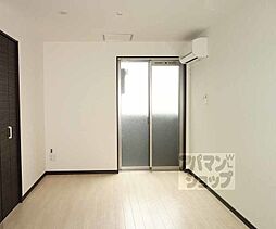 JR東海道・山陽本線 西大路駅 徒歩7分の賃貸マンション 2階1Kのリビング/ダイニング