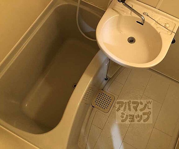 浴室
