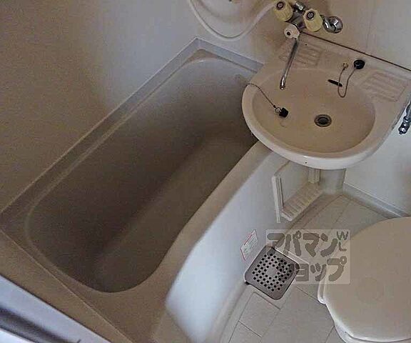浴室