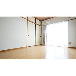 コスモハイツ 204 2階1Kのリビング/ダイニング