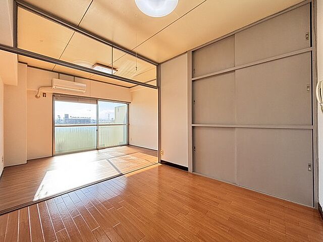 寝室