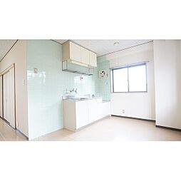 アーバンKEN 4A 4階2LDKのリビング/ダイニング