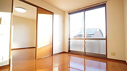 カトル・ドゥII 102 1階3DKのリビング/ダイニング