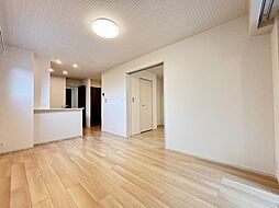 メゾン　ドゥ　エスポアールI 103 1階1LDKのリビング/ダイニング