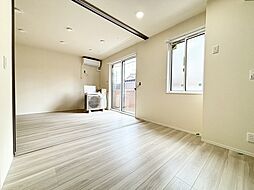 ディーシャンブル　南丸之内C