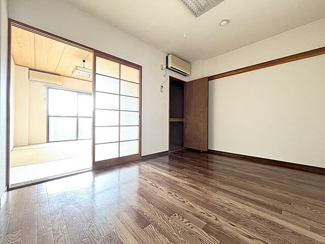 寝室