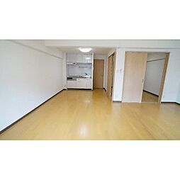 ノーブル・ライフ B301 3階3LDKのリビング/ダイニング