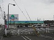 ドラックストア「ドラッグスギヤマ菰野店まで1643ｍ」
