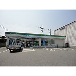 コンビニ「ファミリーマート鵜の森二丁目店まで176ｍ」