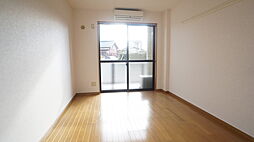 ＫＯＭＯ 112 1階ワンルームのリビング/ダイニング