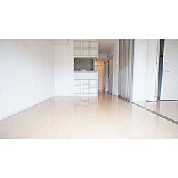 クレスト菰野 101 1階1LDKのリビング/ダイニング