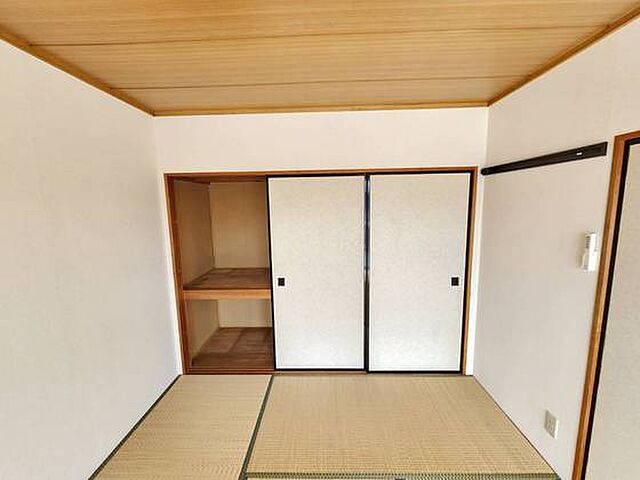 寝室