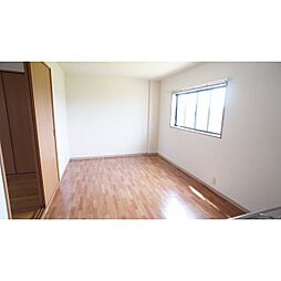 プランドールオカダ 105 1階2DKのリビング/ダイニング