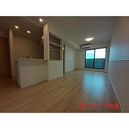 ルチェンテーＦ　I 202 2階2LDKの寝室