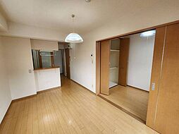 ヴォワラクテ 207 2階1LDKのリビング/ダイニング