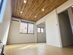 ＲＡＭＢＬＥ　Ａ棟 205 2階1LDKのリビング/ダイニング